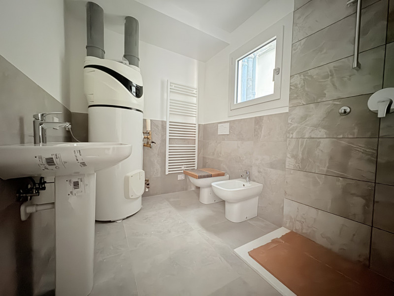 Battaglia terme: in posizione comoda a tutti i servizi quotidiani, proponiamo in vendita trilocal...