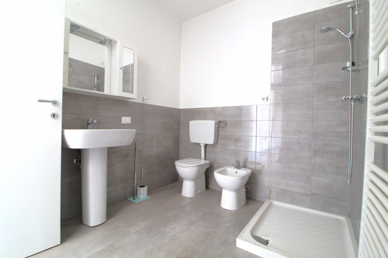 Situato nella tranquilla località di Luvigliano, Torreglia, questo appartamento offre un'oasi di ...