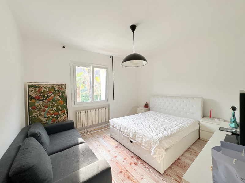 Nel suggestivo contesto dei Colli Euganei, in zona Torreglia, proponiamo in vendita una casa sing...