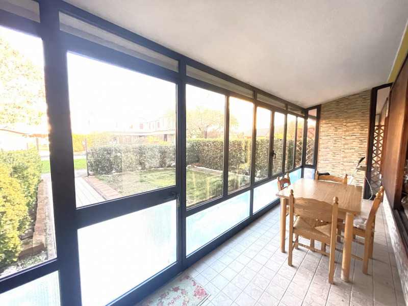 Nel cuore di Torreglia, alle porte dei Colli Euganei, proponiamo in vendita una porzione di casa ...