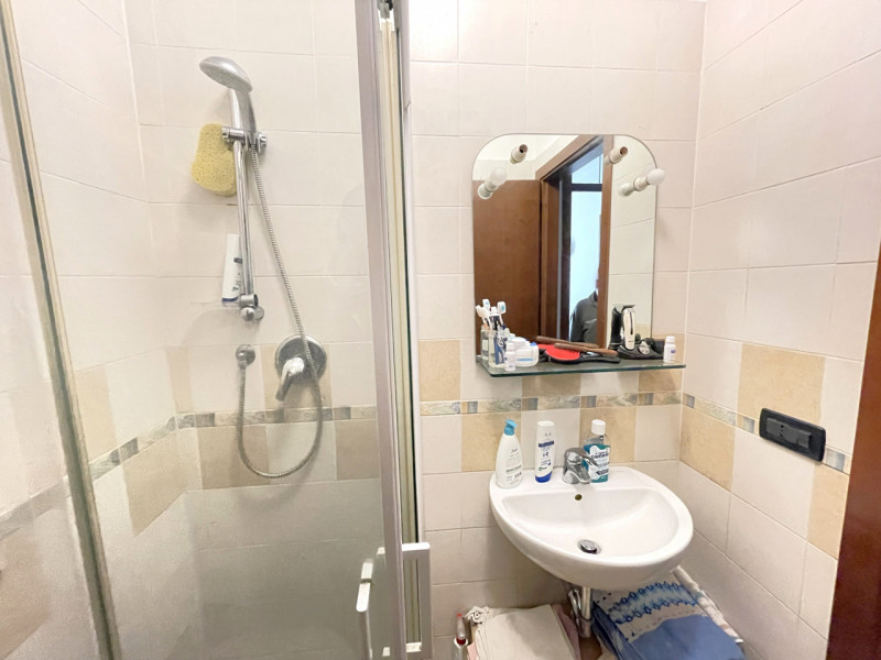 Nel cuore di Torreglia, alle porte dei Colli Euganei, proponiamo in vendita una porzione di casa ...