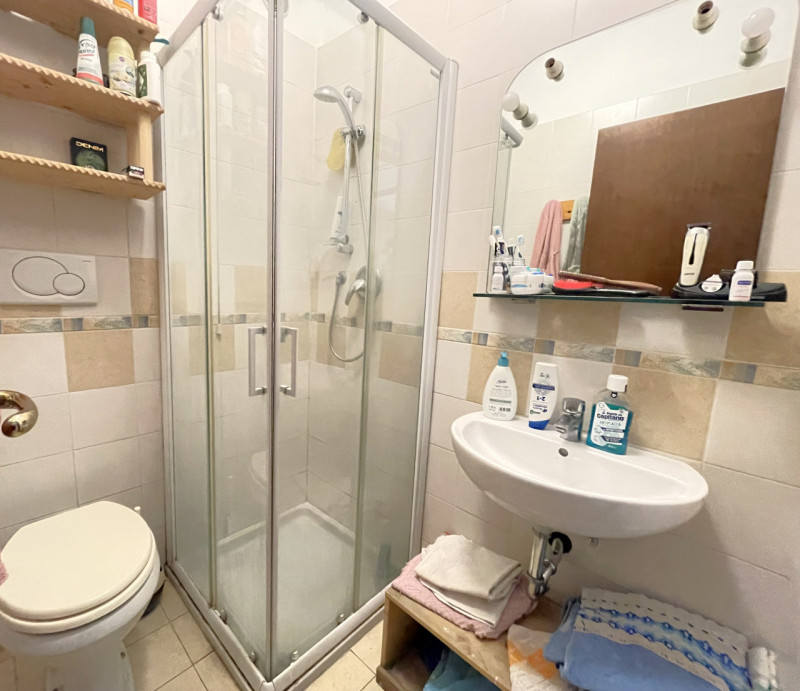 Nel cuore di Torreglia, alle porte dei Colli Euganei, proponiamo in vendita una porzione di casa ...