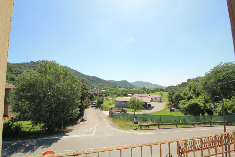 GALZIGNANO TERME: Proponiamo questo rustico completamente da ristrutturare situato nei colli, con...