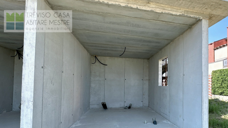 San Giuseppe - Proponiamo in Vendita appartamento, con ingresso indipendente,  a 2 Camere da lett...