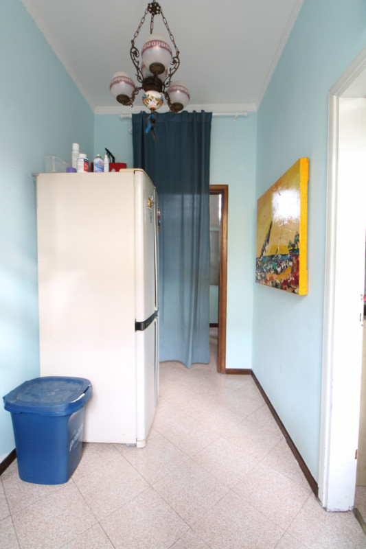 ALBIGNASEGO: In centro al paese, porzione di bifamiliare sviluppata su due livelli con giardino e...