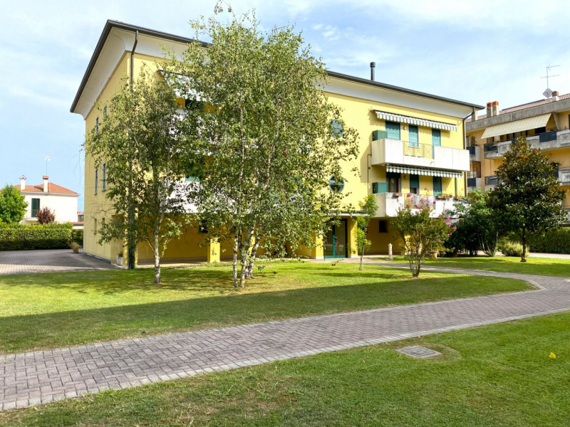 SAN TOMMASO: nel cuore del quartiere di  San Tommaso appartamento di recente costruzione, situato...