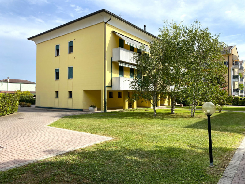 SAN TOMMASO: nel cuore del quartiere di  San Tommaso appartamento di recente costruzione, situato...