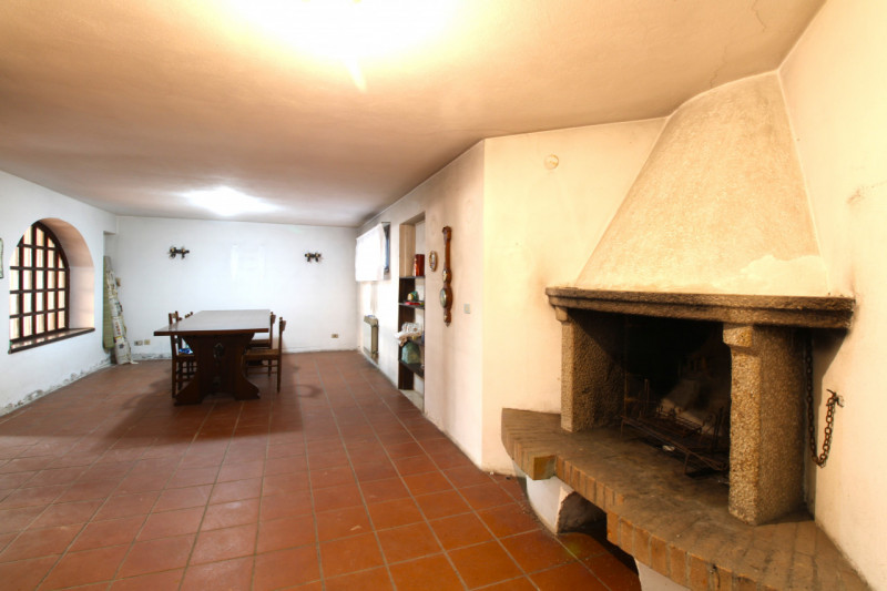 ALBIGNASEGO: a circa un paio di chilometri dal centro di Albignasego, porzione di bifamiliare deg...