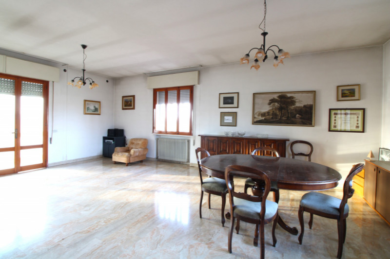 ALBIGNASEGO: a circa un paio di chilometri dal centro di Albignasego, porzione di bifamiliare deg...