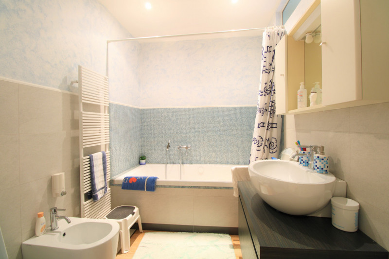 SANT'AGOSTINO: situato in zona residenziale nel cuore del quartiere, appartamento al piano terra ...