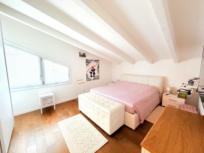 ALBIGNASEGO: appartamento situato al terzo ed ultimo piano, in condominio ristrutturato completam...