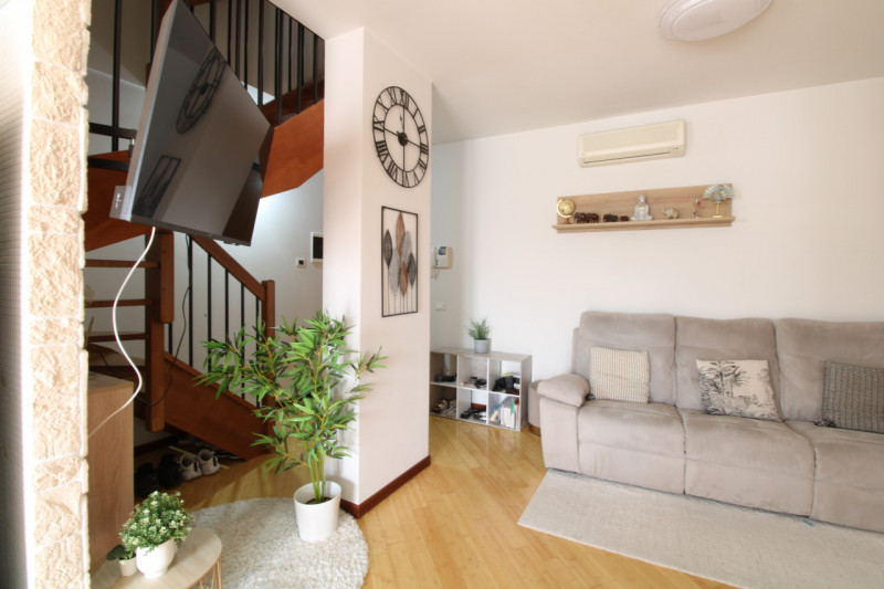 SAN GIACOMO: situato in quartiere residenziale a pochi passi da parchi e da tutti i principali se...