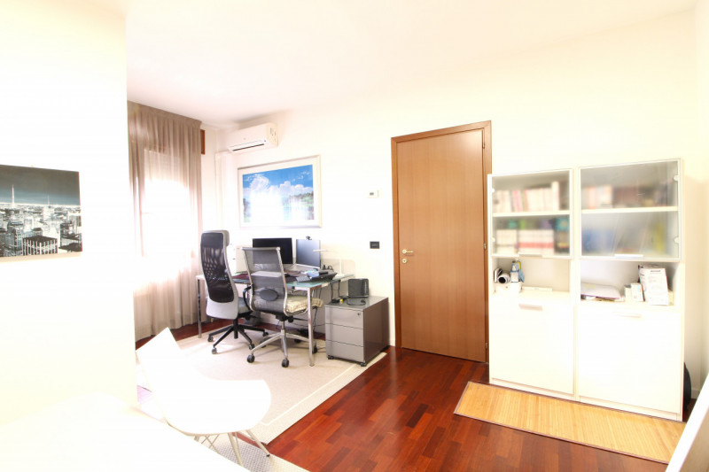 MONSELICE: scopri questo incantevole appartamento duplex situato nella tranquilla e ricercata zon...