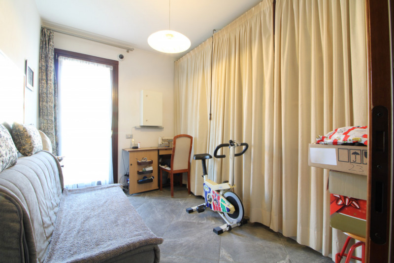 MONSELICE: nel quartiere di Costa Calcinara, in una zona comoda a tutti i servizi, si propone app...