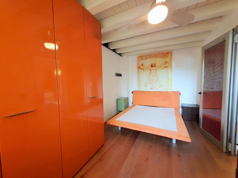 Monselice: a due passi dal centro, appartamento al piano terra con ingresso nel soggiorno con cuc...