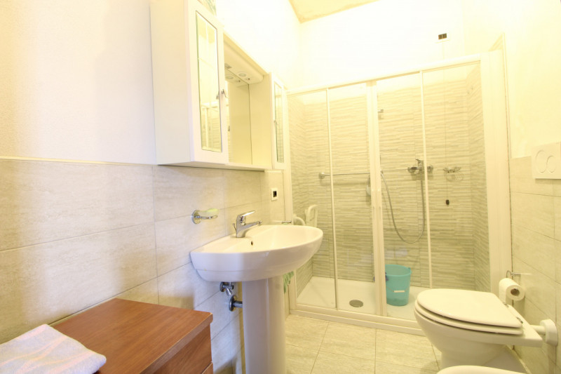 MONSELICE: a pochissimi passi dal Duomo di Monselice, casa semindipendente sviluppata su due live...