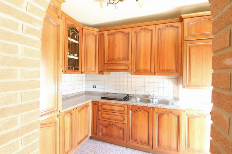 PERNUMIA: in una zona residenziale tranquilla e ben servita, proponiamo in vendita splendida porz...