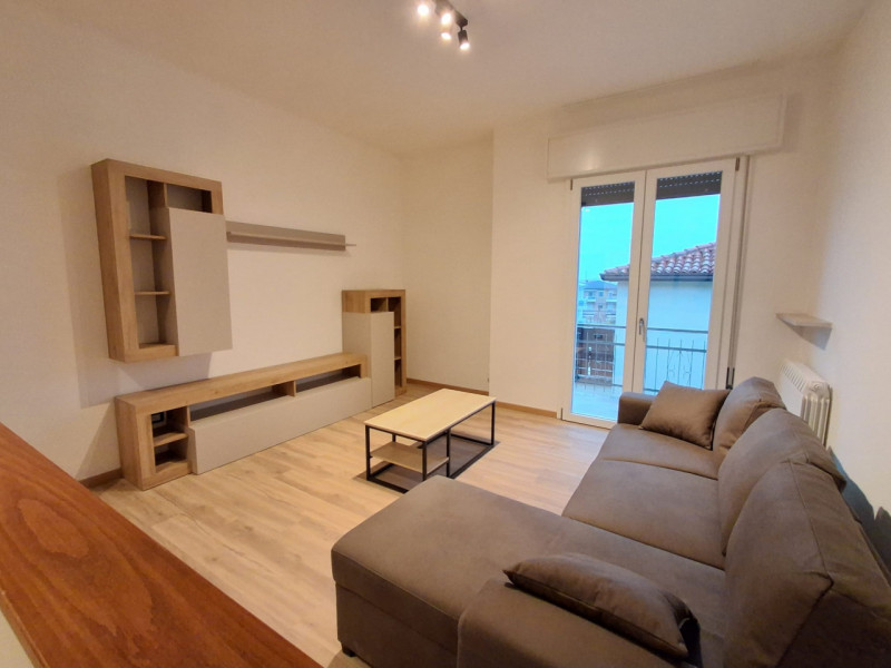 Este: situato in una delle zone più ricercate ed esclusive del comune di Este, questa proprietà o...