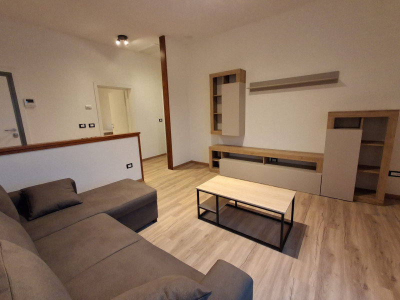 Este: situato in una delle zone più ricercate ed esclusive del comune di Este, questa proprietà o...