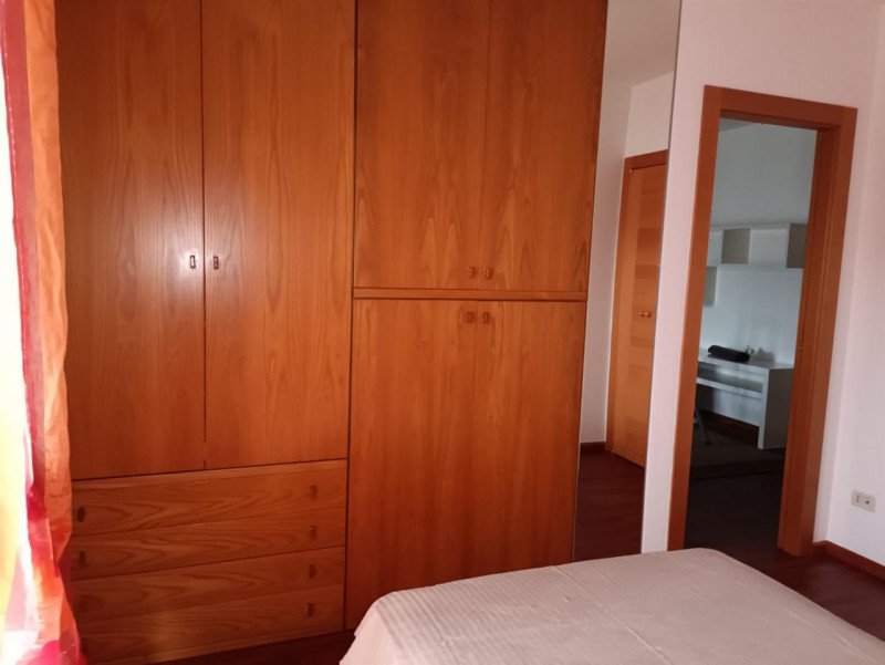 VICENZA OVEST - ZONA INTERNA: MINI APPARTAMENTO COMPLETAMENTE ARREDATO CON TERRAZZA E POSTO AUTO ...