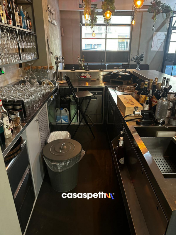 Ristorante / pizzerie / pizzerie al taglio in Affitto a Battipaglia