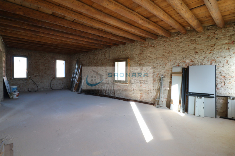 --- annuncio pubblicato con GESTIONALEIMMOBILIARE.it