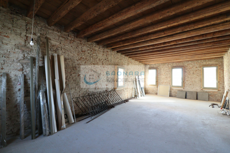 --- annuncio pubblicato con GESTIONALEIMMOBILIARE.it