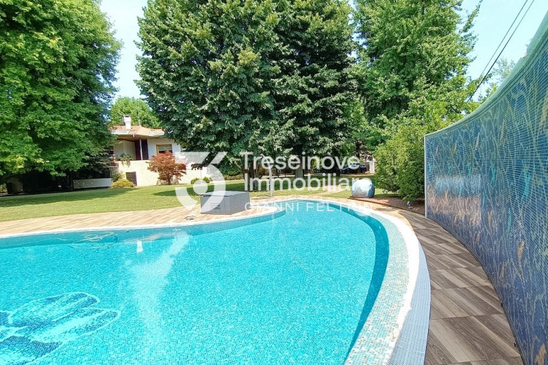 (Per INFO Feltrin ing. Gianni 3288349492) Proponiamo in vendita meravigliosa villa di design cont...