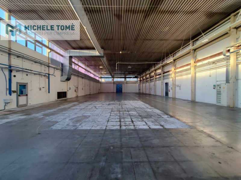 Verona Affitto Capannone