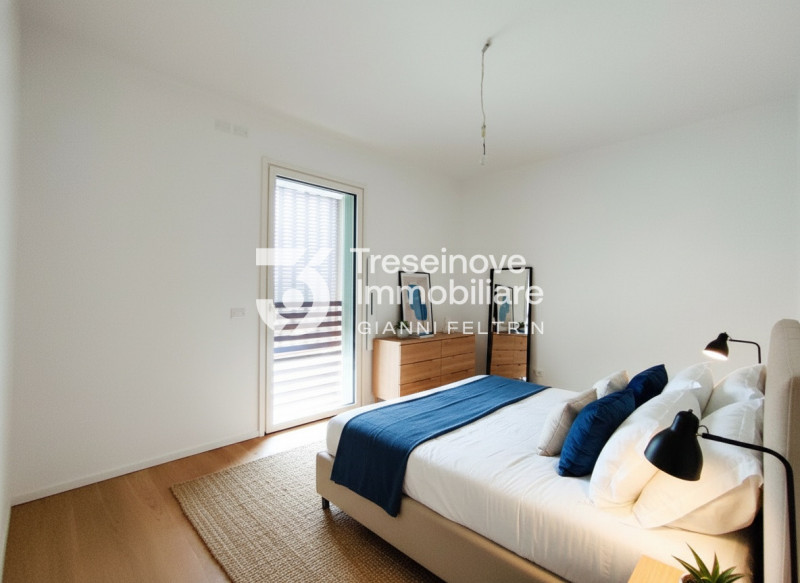 (Per INFO Simone 3427586513) Si propone in vendita luminoso appartamento in bioedilizia situato n...