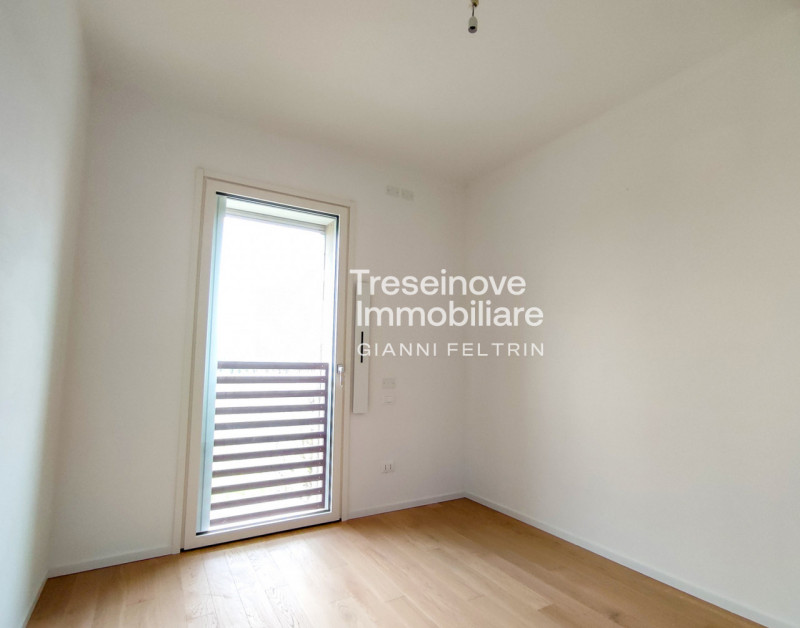 (Per INFO Simone 3427586513) Si propone in vendita luminoso appartamento in bioedilizia situato n...