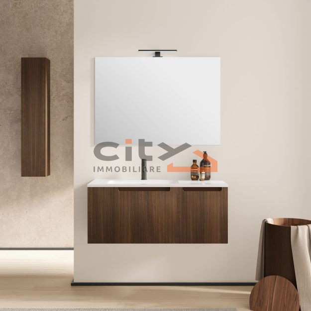 Alle porte di Bassano del Grappa proponiamo un APPARTAMENTO AL PIANO TERRA con giardino di propri...