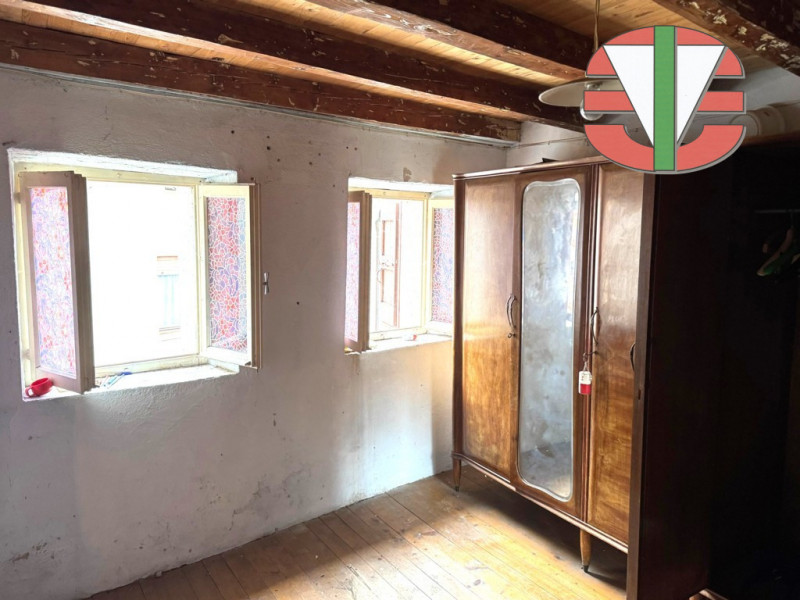 Proponiamo in esclusiva una bifamiliare situata nella pittoresca zona di Conco-Lusiana, un'ottima...