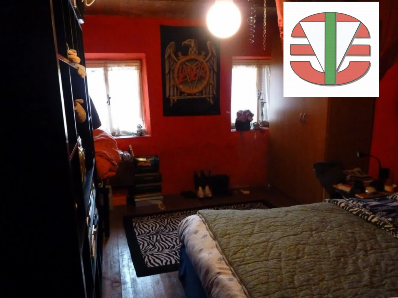 Proponiamo in esclusiva una bifamiliare situata nella pittoresca zona di Conco-Lusiana, un'ottima...