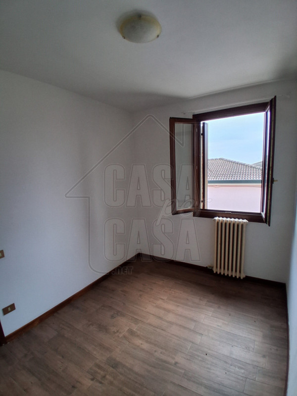 Rif. P517 - Appartamento al secondo piano, in una palazzina di poche unità, ristrutturato, nel cu...