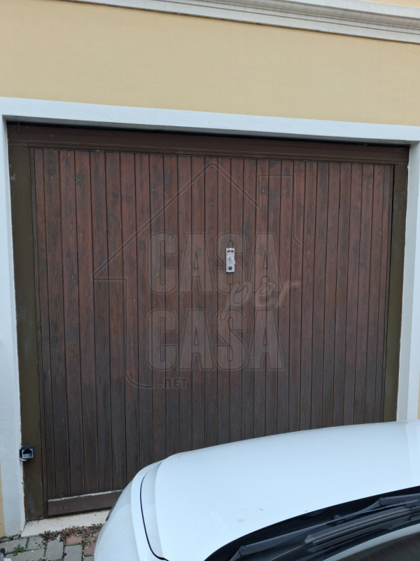 Rif. P517 - Appartamento al secondo piano, in una palazzina di poche unità, ristrutturato, nel cu...