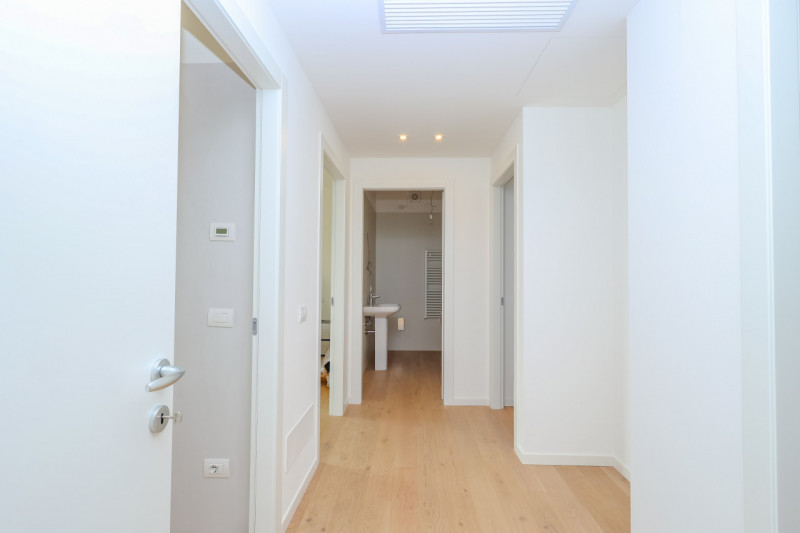 Al centro della Piazza del mercato di Villanova di Camposampiero proponiamo in vendita splendido ...