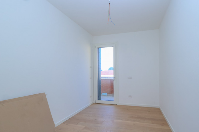 Al centro della Piazza del mercato di Villanova di Camposampiero proponiamo in vendita splendido ...