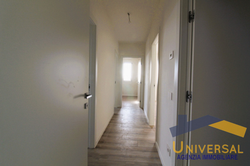 CAMPOSAMPIERO – In quartiere residenziale, comodo a tutti i servizi del paese quali supermercato,...