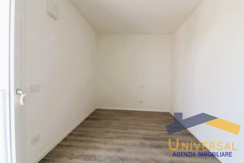 CAMPOSAMPIERO – In quartiere residenziale, comodo a tutti i servizi del paese quali supermercato,...