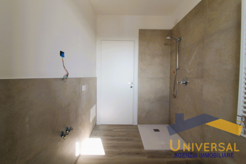 CAMPOSAMPIERO – In quartiere residenziale, comodo a tutti i servizi del paese quali supermercato,...