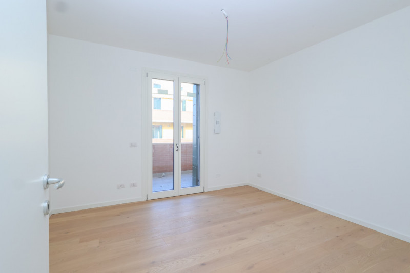 Al centro della Piazza del mercato di Villanova di Camposampiero proponiamo in vendita splendido ...