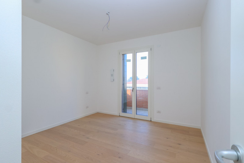 Al centro della Piazza del mercato di Villanova di Camposampiero proponiamo in vendita splendido ...