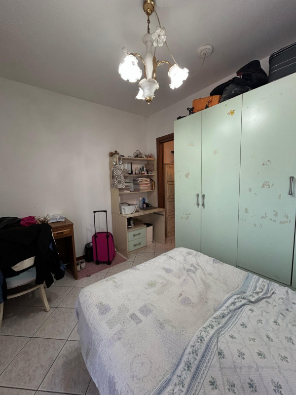 Proponiamo in vendita a Urbana, appartamento al piano terra. 
L'immobile è sviluppato su un unico...