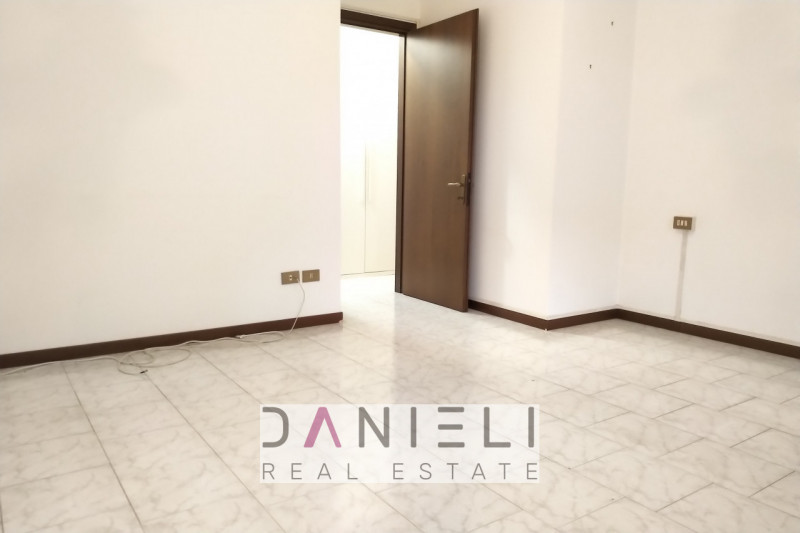 Val Liona, località Pederiva: suggeriamo ottimo appartamento sito al piano terra di referenziata ...