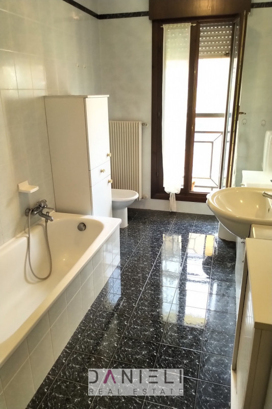 Val Liona, località Pederiva: suggeriamo ottimo appartamento sito al piano terra di referenziata ...