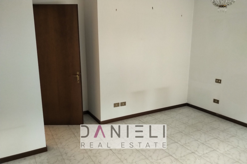 Val Liona, località Pederiva: suggeriamo ottimo appartamento sito al piano terra di referenziata ...