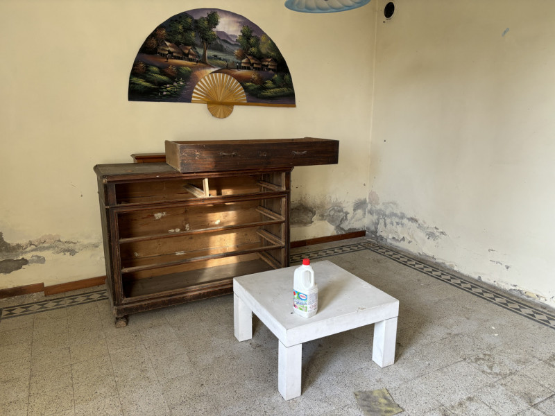 E' LEI !!! LA CASA GIUSTA PER TE !!! SE VUOI RISTRUTTUARE UNA BELLA CASA SINGOLA DI CAMPAGNA CON ...