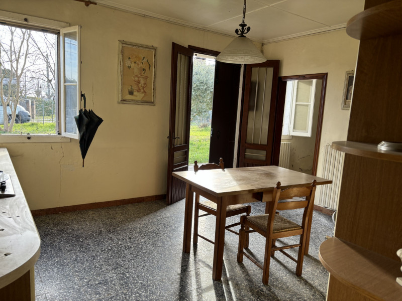 E' LEI !!! LA CASA GIUSTA PER TE !!! SE VUOI RISTRUTTUARE UNA BELLA CASA SINGOLA DI CAMPAGNA CON ...