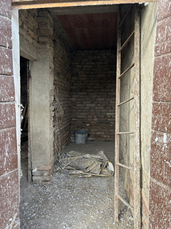 E' LEI !!! LA CASA GIUSTA PER TE !!! SE VUOI RISTRUTTUARE UNA BELLA CASA SINGOLA DI CAMPAGNA CON ...